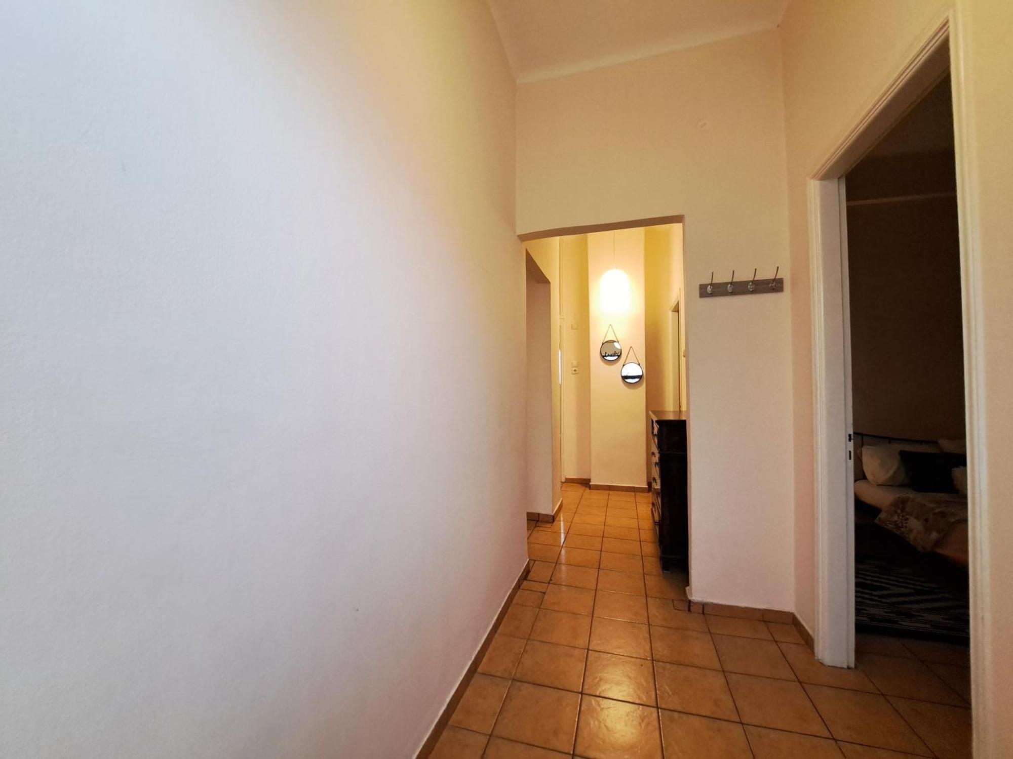 House With Yard Subway 5Min Walk Apartment Atena Exterior foto