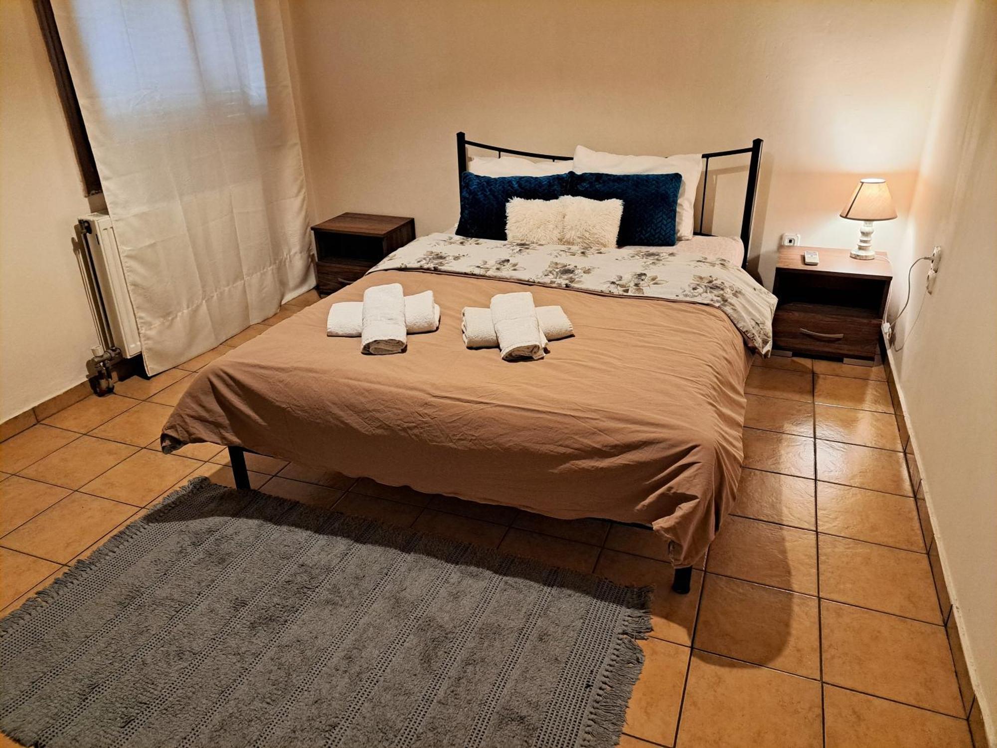 House With Yard Subway 5Min Walk Apartment Atena Exterior foto