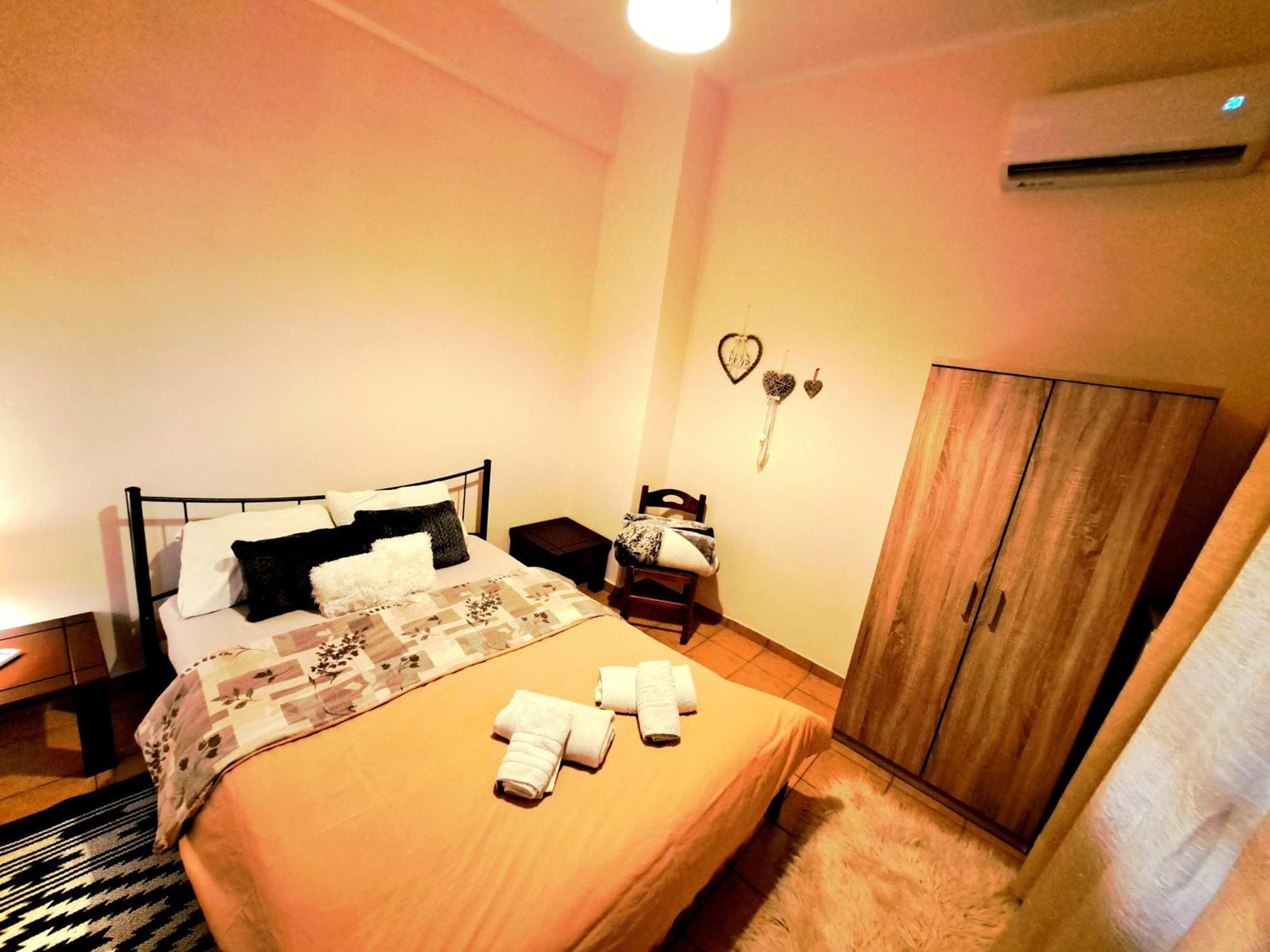 House With Yard Subway 5Min Walk Apartment Atena Exterior foto